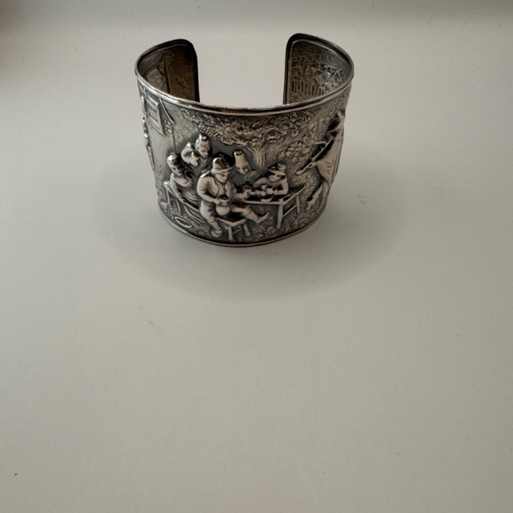 Vintage Jorgen Th Steffesen silver plated repousse cuff bracelet tavern scene. - Picture 3 of 12